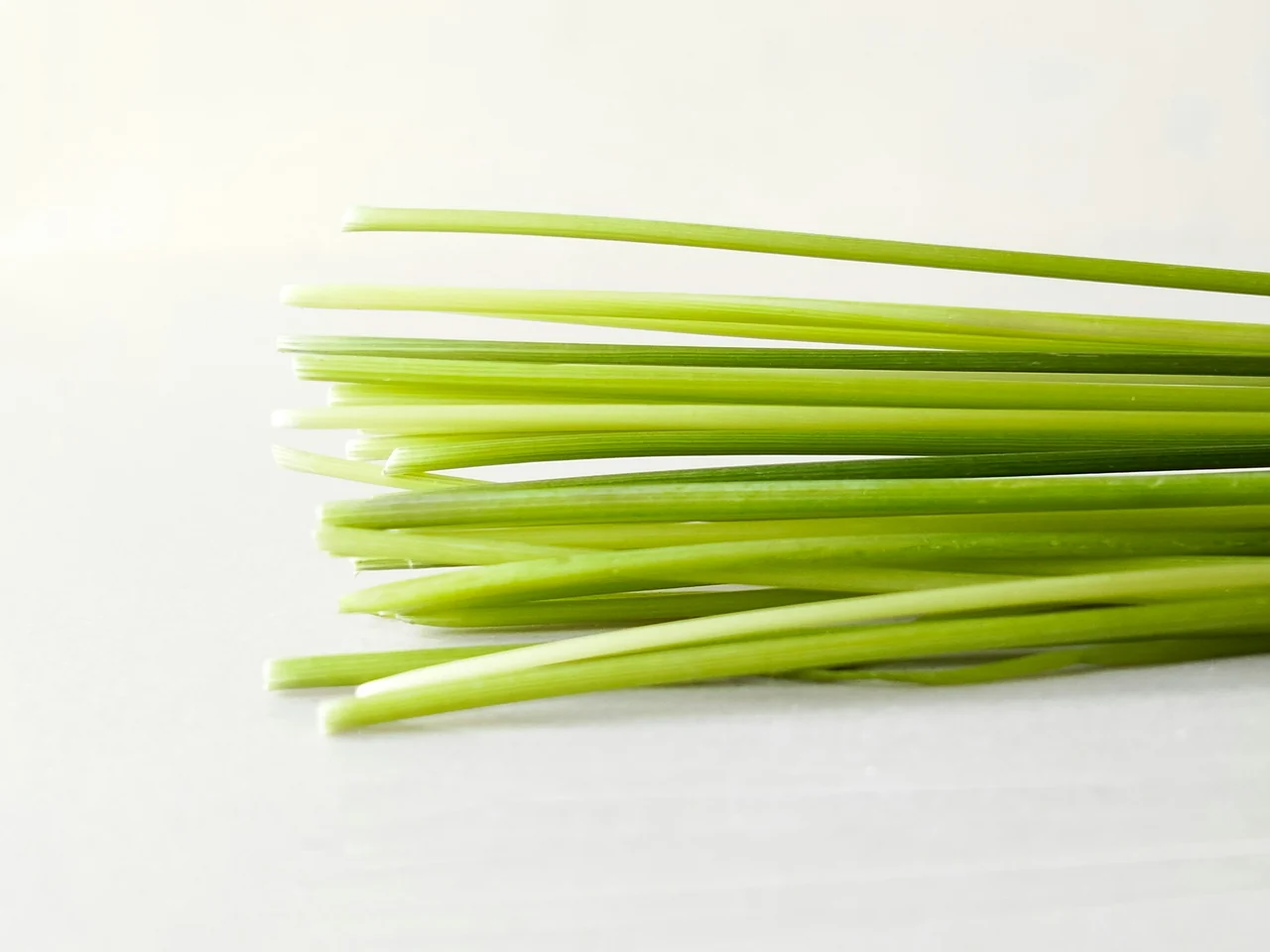 A bundle of fresh chives